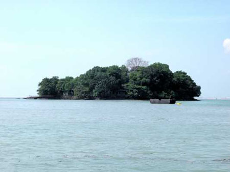 pulau_sejahat_002