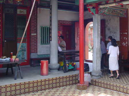 family_shrine_04