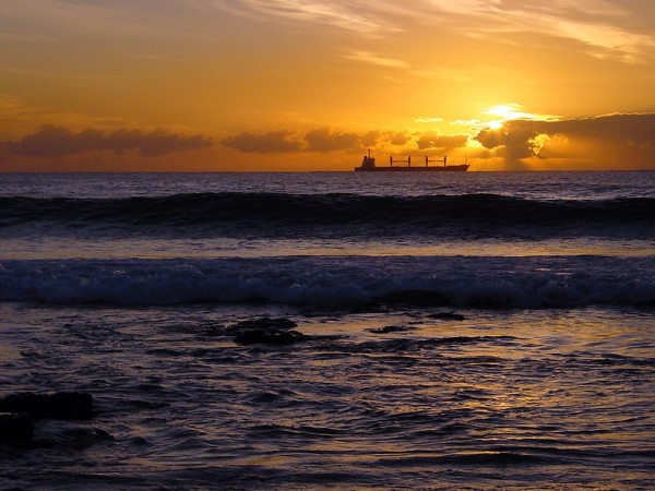 Sunrise at North Wollongong Beach, NSW.