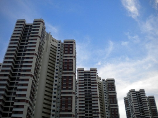 Singapore cirrus Red Hill MRT