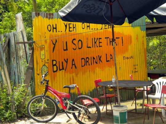 Drink stall with the famous like-lah sign ~ that was the bike I hired