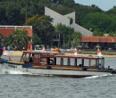 Bum boat returning to Changi Jetty